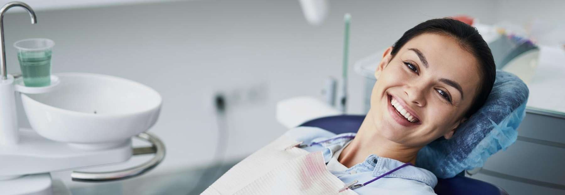 girl sitting on a dental chair in coburg hill
