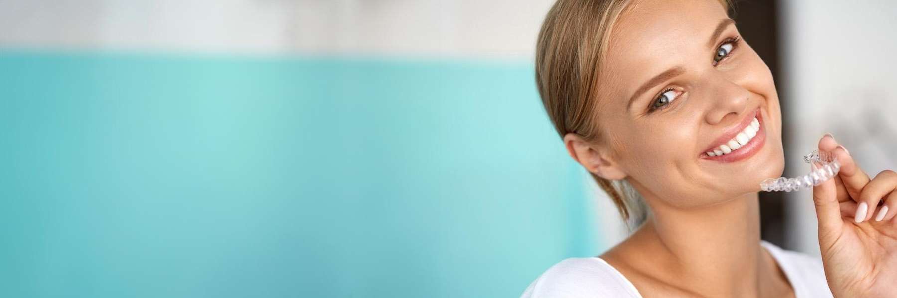 girl with invisalign in coburg north